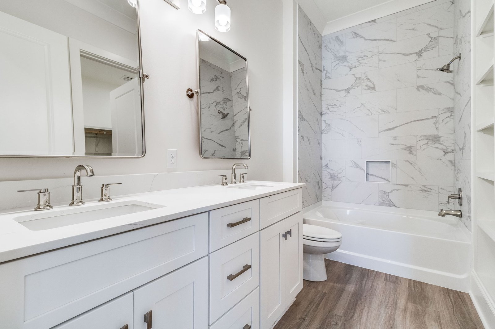 20-web-or-mls-303 305 Edsall Ln-19